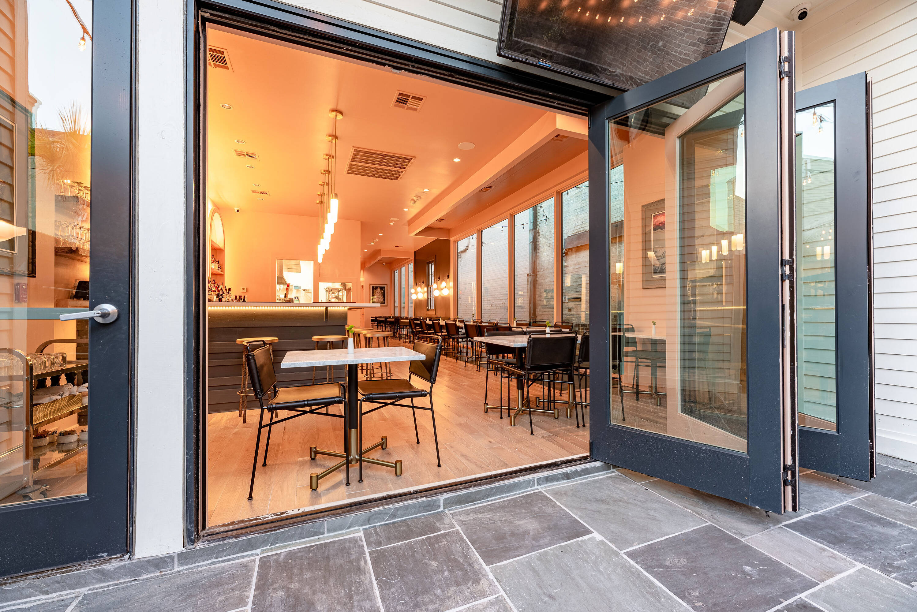 Business Brokerage Turnkey Restaurant